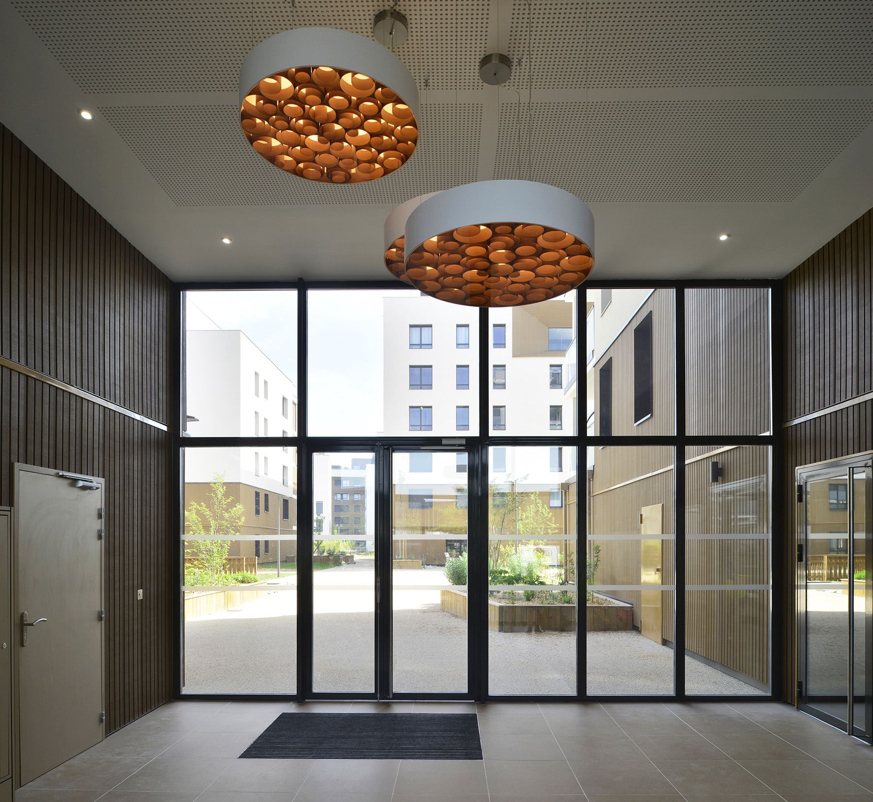 Hall d'entrée d'un immeuble de Vallin-Fier